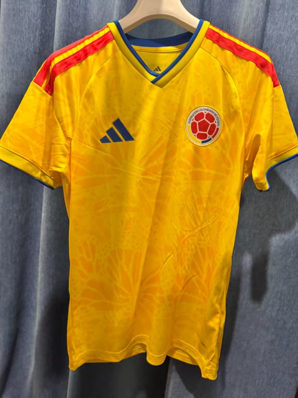 adidas Colombia 2026 World Cup Home Soccer Jersey Yellow NWT